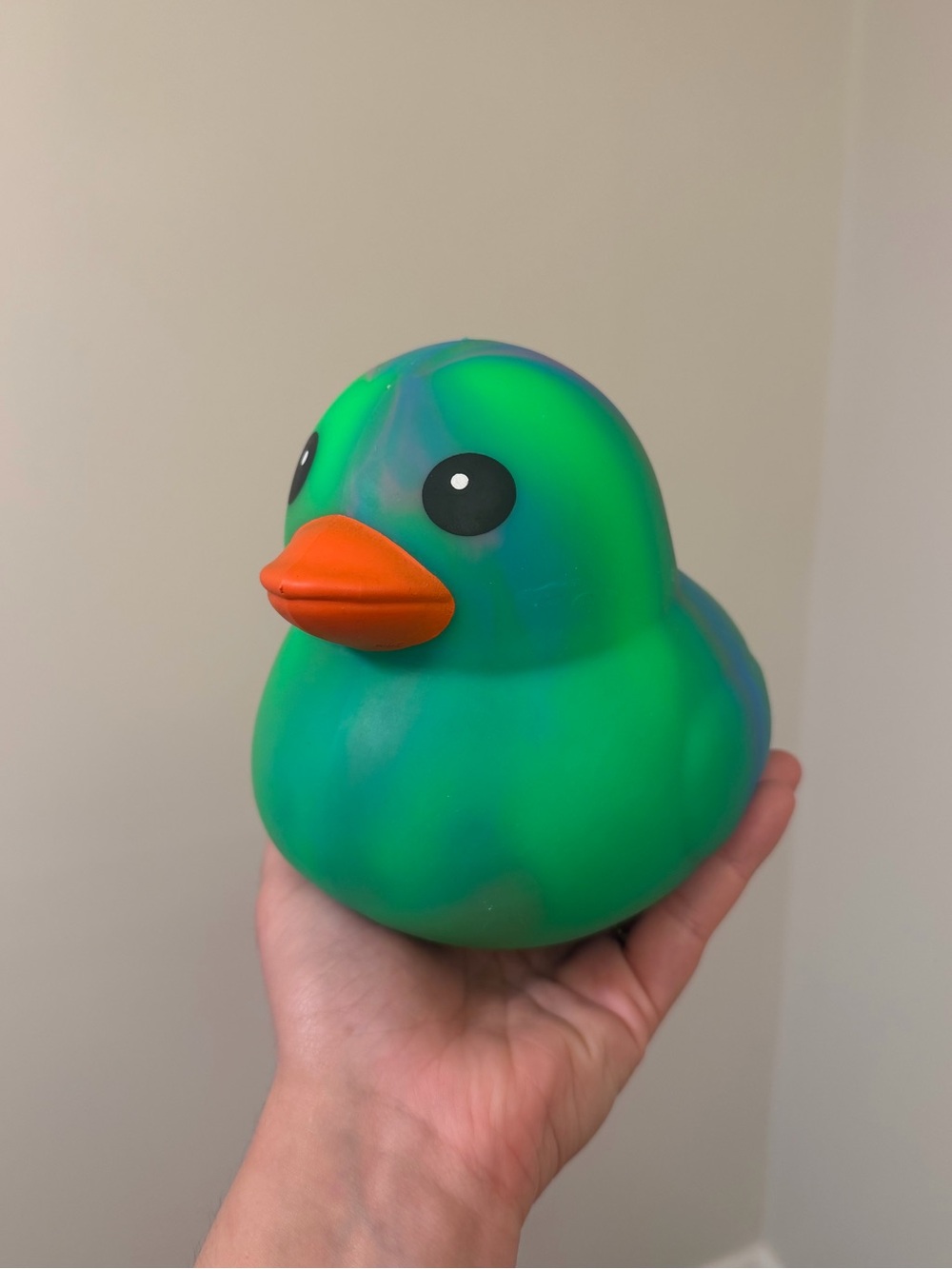 Sunny Days Jumbo Squeezy Duck – Tie Dye (1PC)